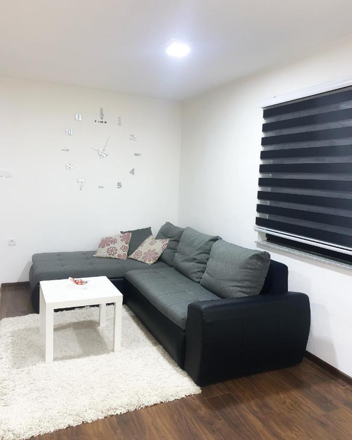 Modern Apartment Brčko Екстериор снимка