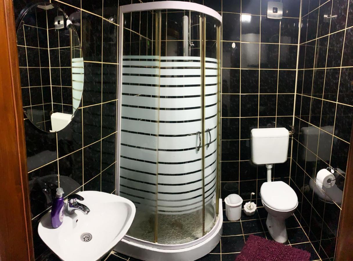 Modern Apartment Brčko Екстериор снимка